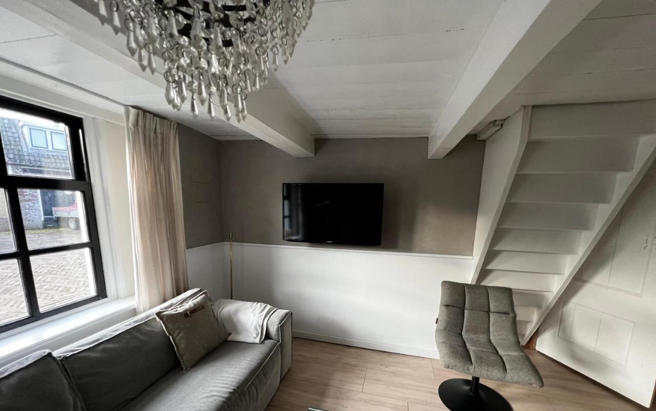 Apartamento Littleneighbour Pingjum Exterior foto