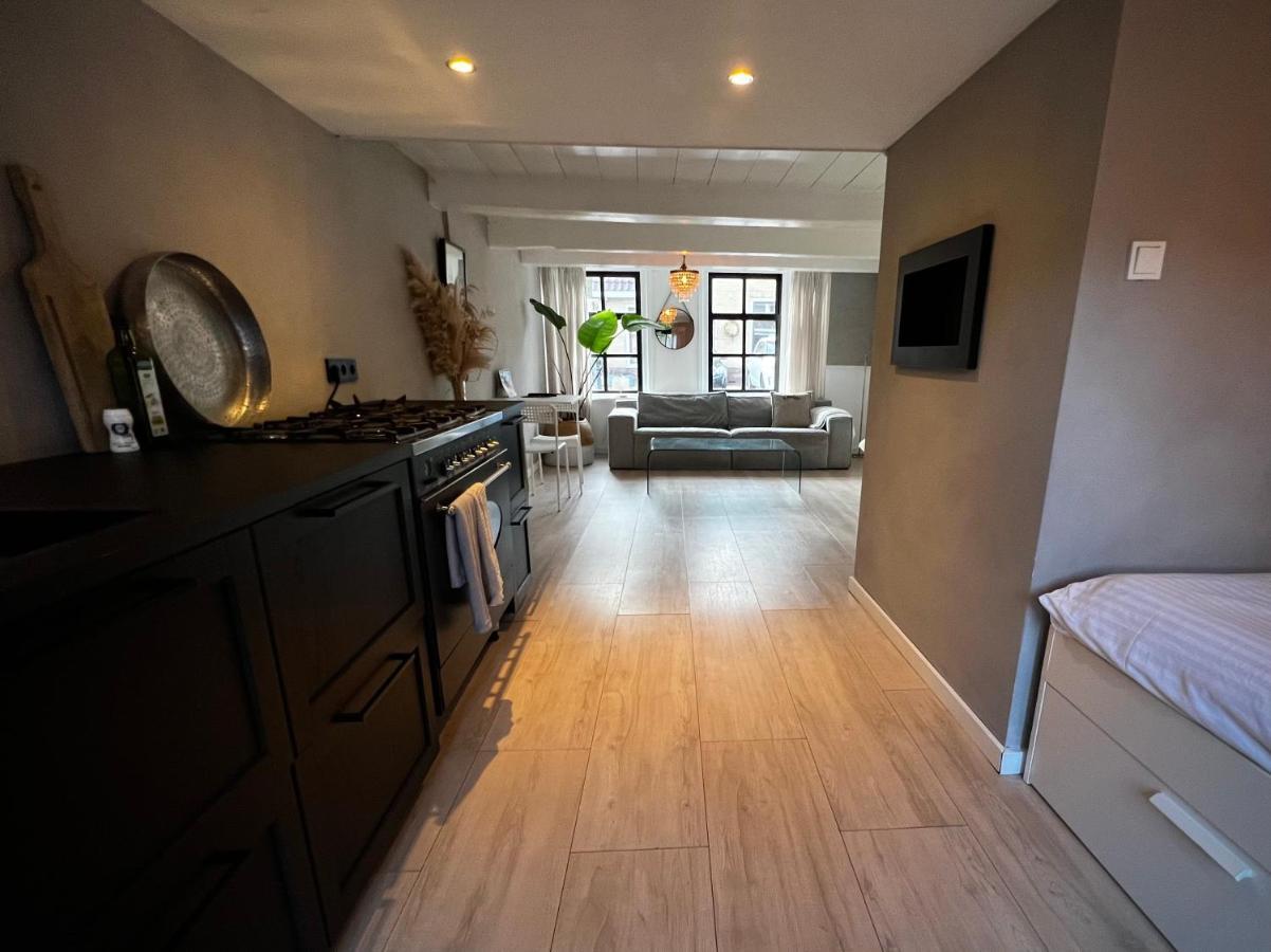 Apartamento Littleneighbour Pingjum Exterior foto